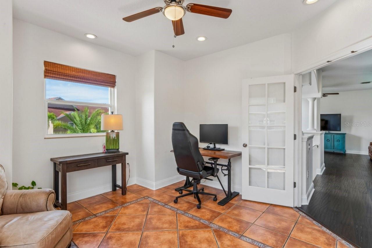 OYSTER BAYOU - Residential