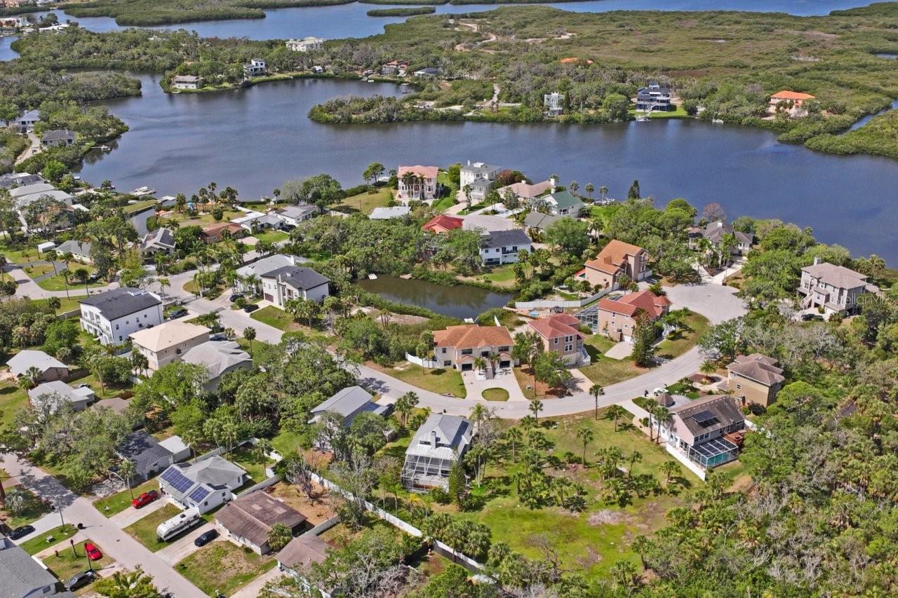 OYSTER BAYOU - Residential