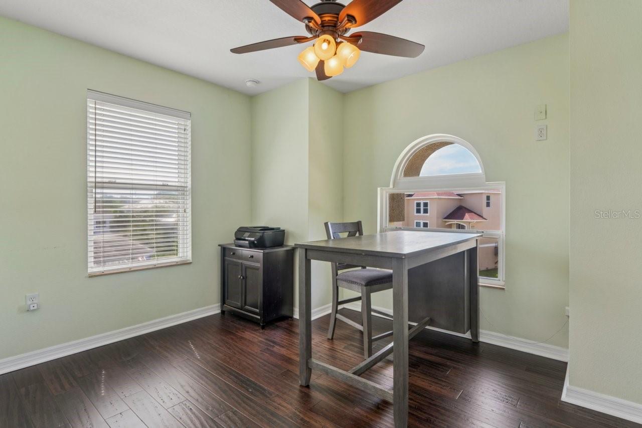 OYSTER BAYOU - Residential