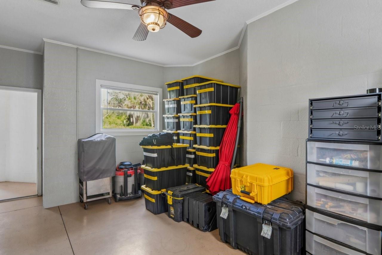 OYSTER BAYOU - Residential