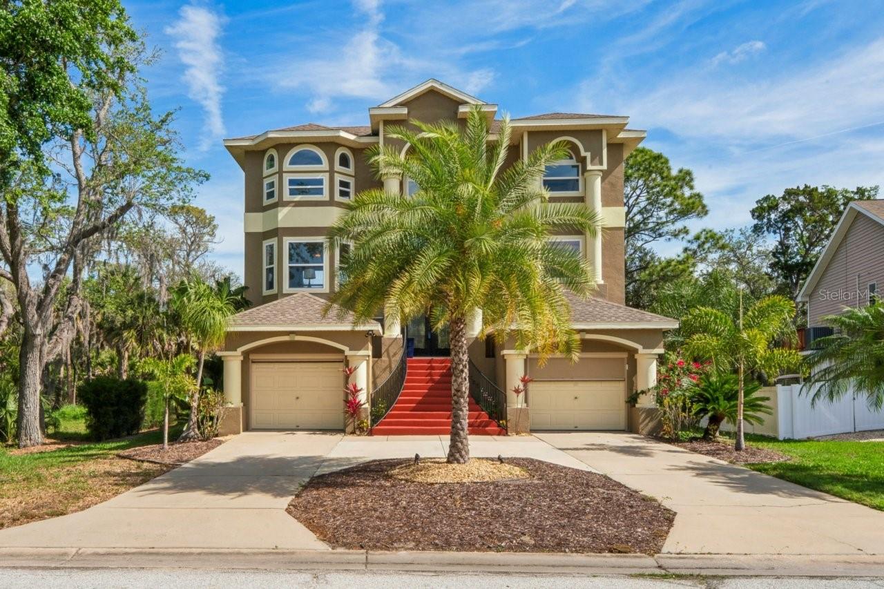 OYSTER BAYOU - Residential