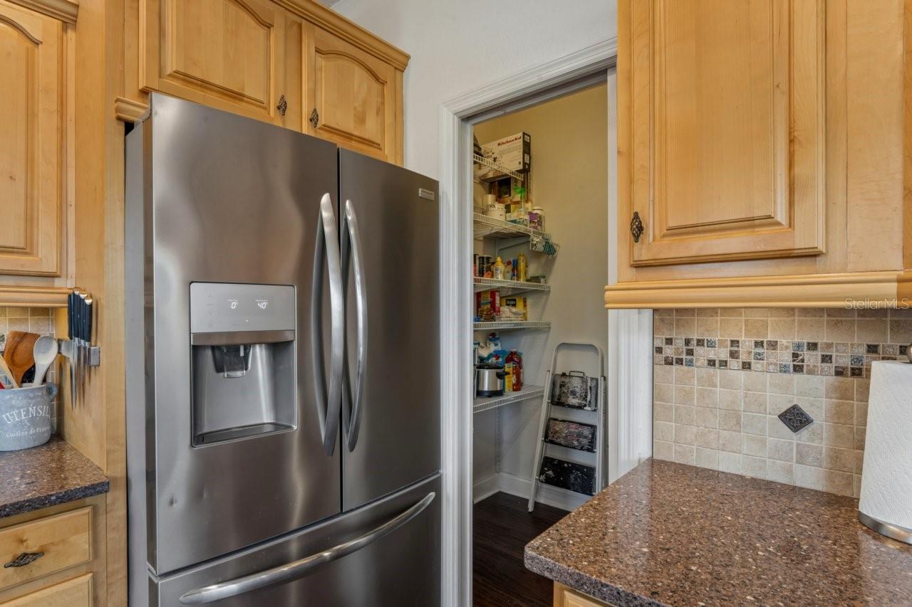 OYSTER BAYOU - Residential