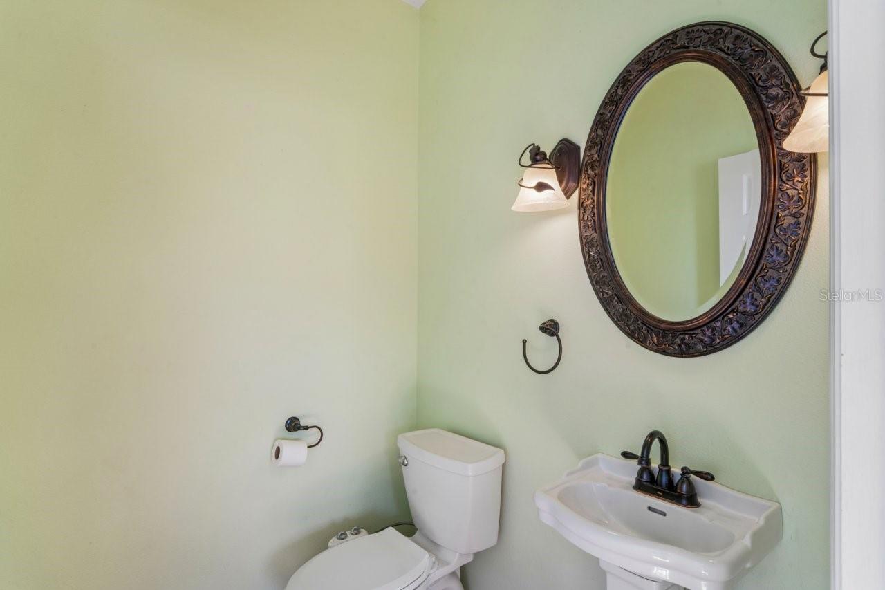 OYSTER BAYOU - Residential