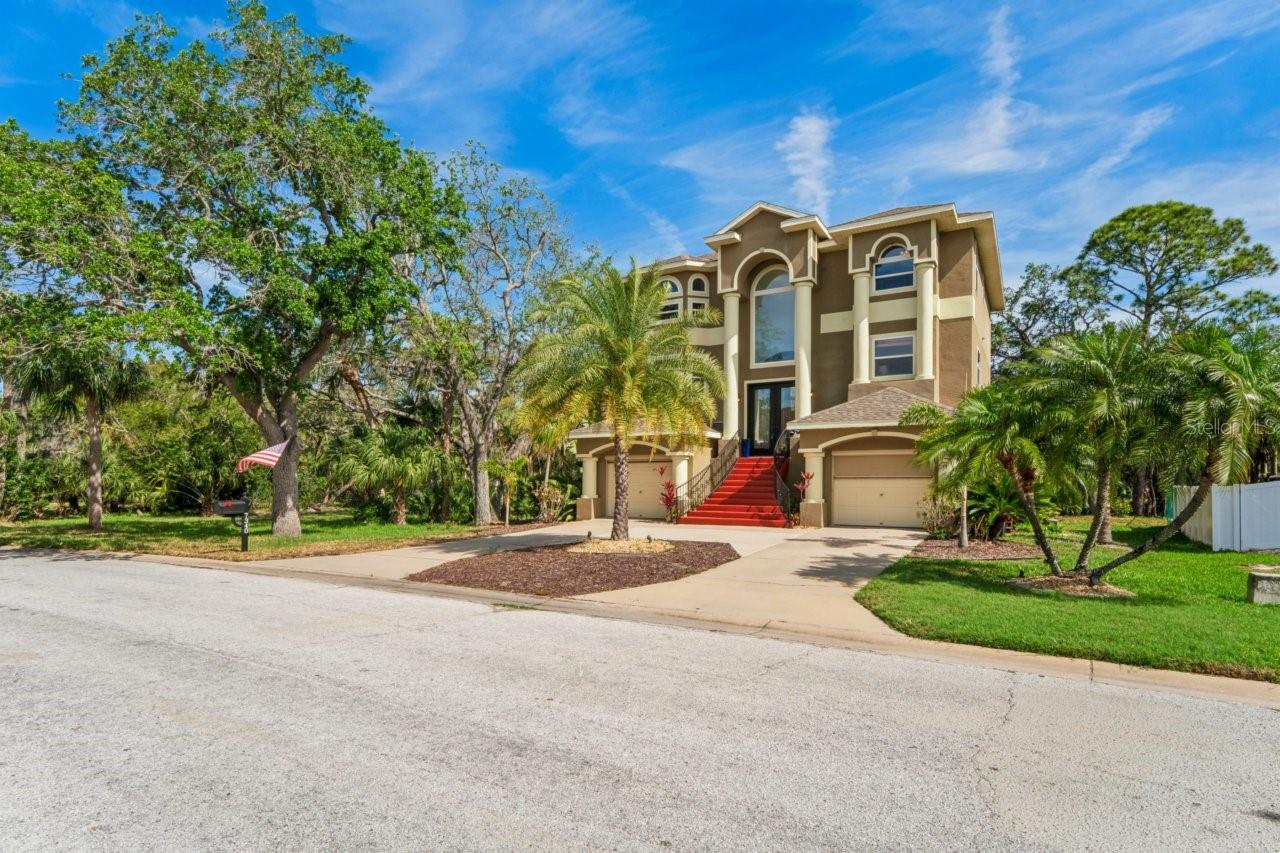 OYSTER BAYOU - Residential