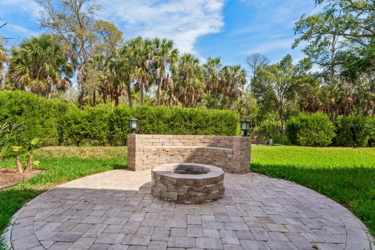 OYSTER BAYOU - Residential