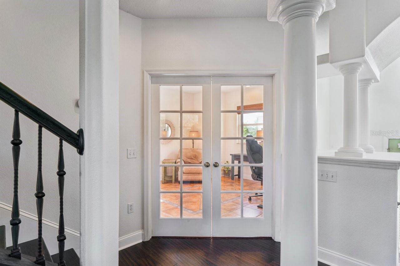 OYSTER BAYOU - Residential