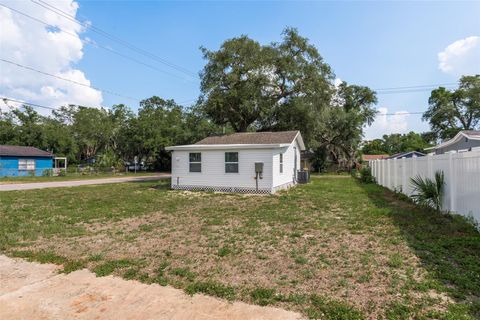 A home in TAMPA