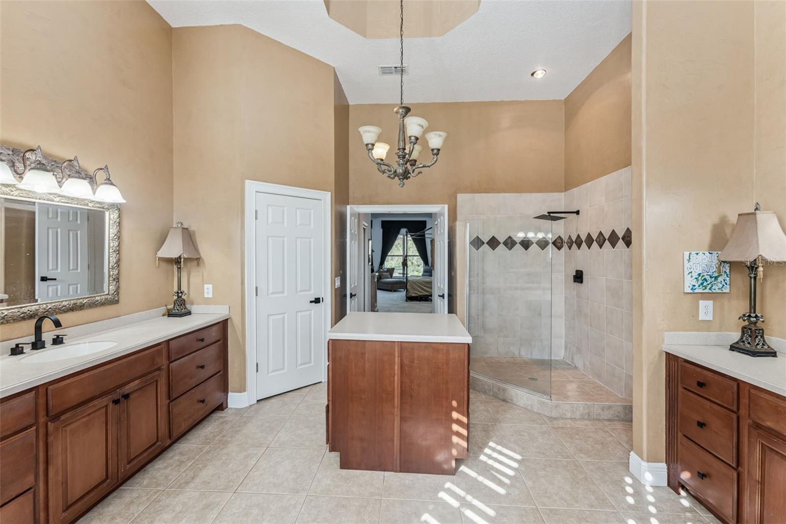 HIGHLAND ESTATES - Residential