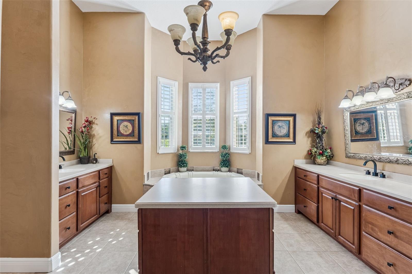 HIGHLAND ESTATES - Residential