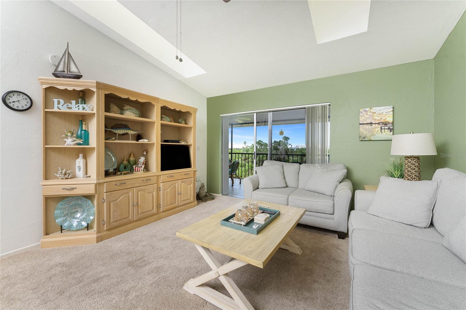 FIDDLERS GREEN CONDO 02 PH 02 - Residential