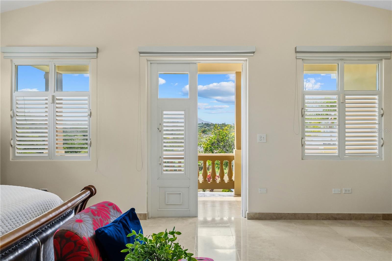 VALLE ESCONDIDO - Residential