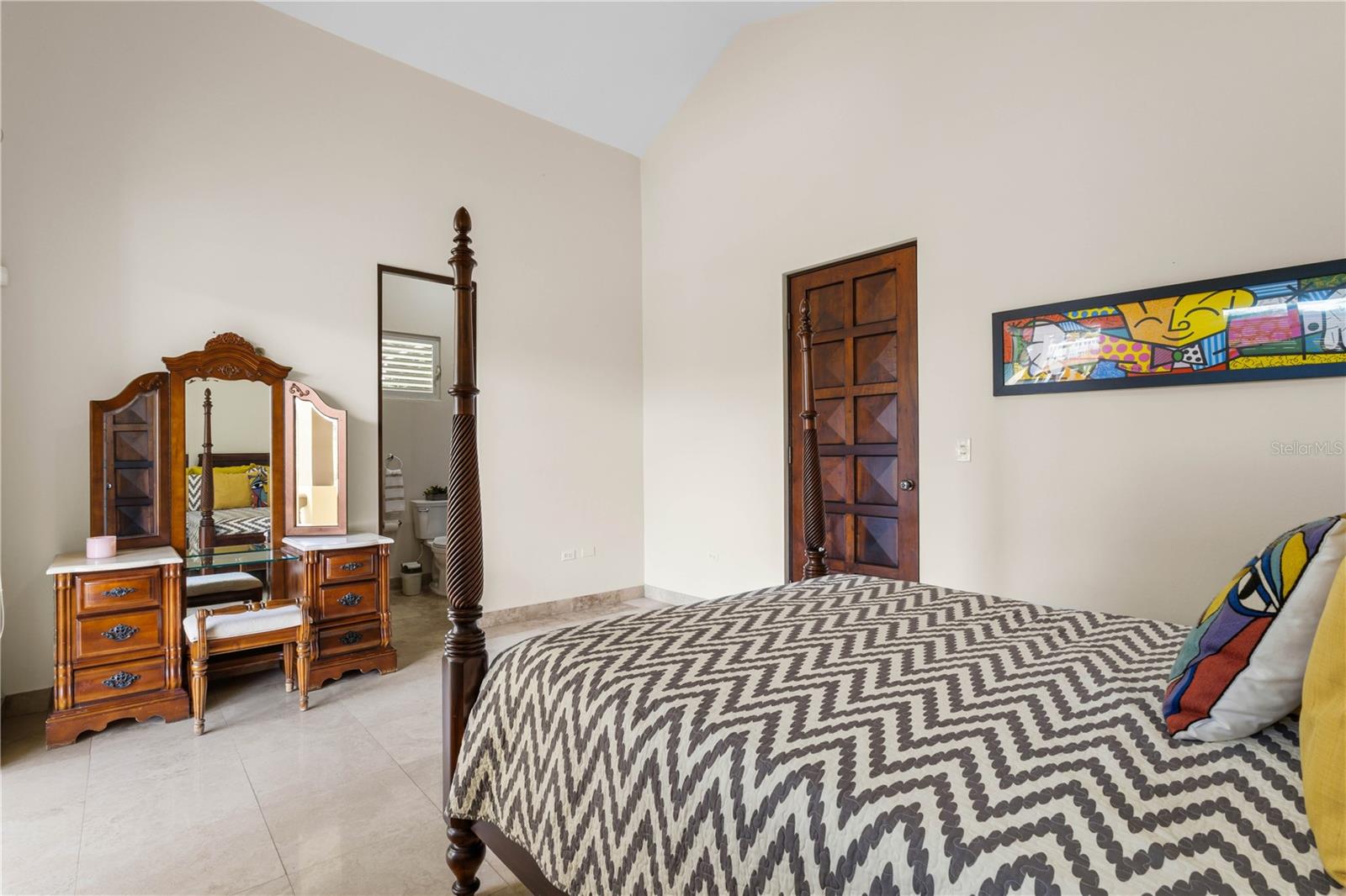 VALLE ESCONDIDO - Residential