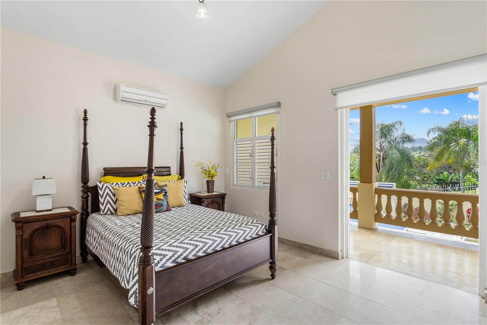 VALLE ESCONDIDO - Residential