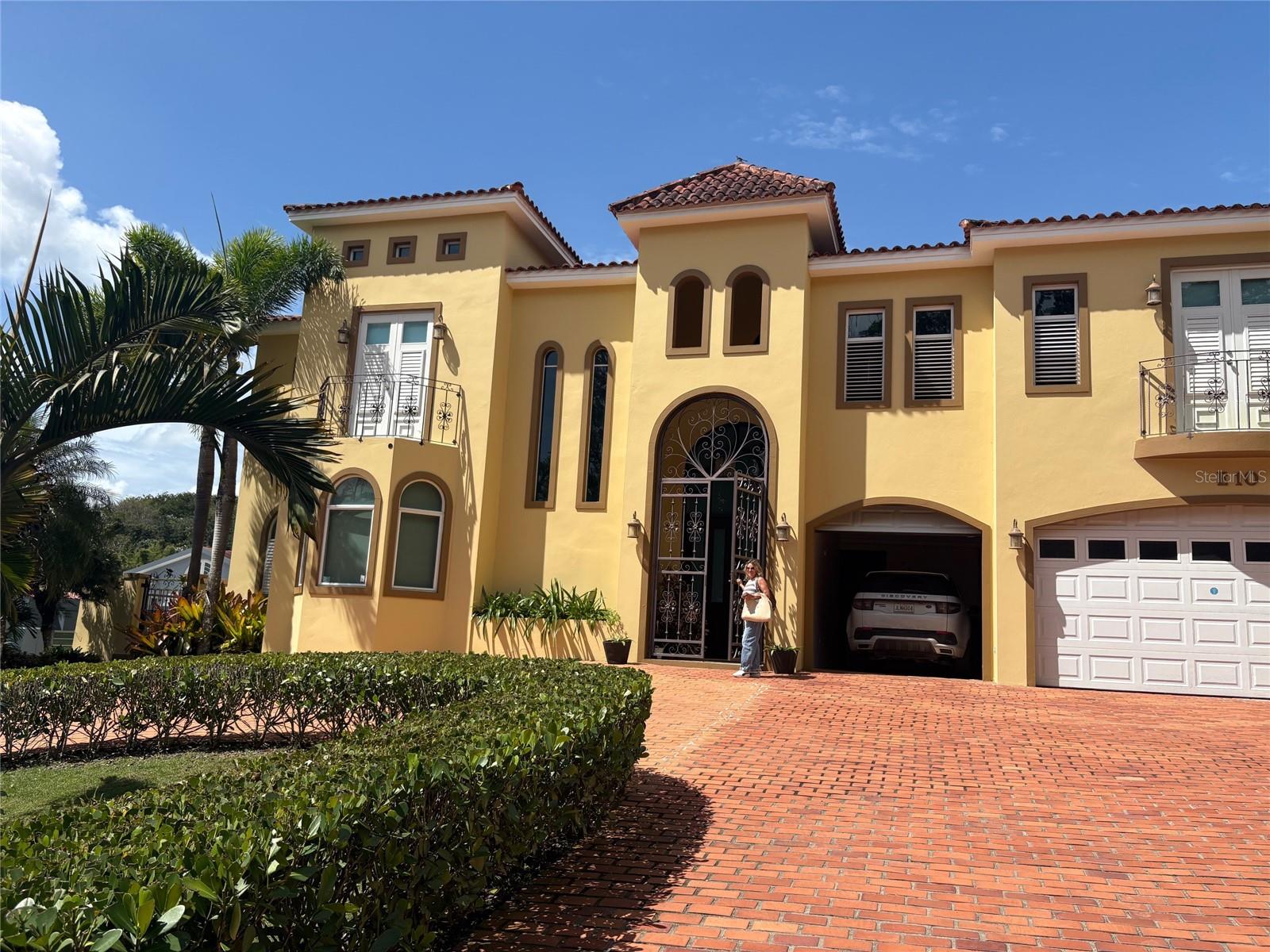 VALLE ESCONDIDO - Residential