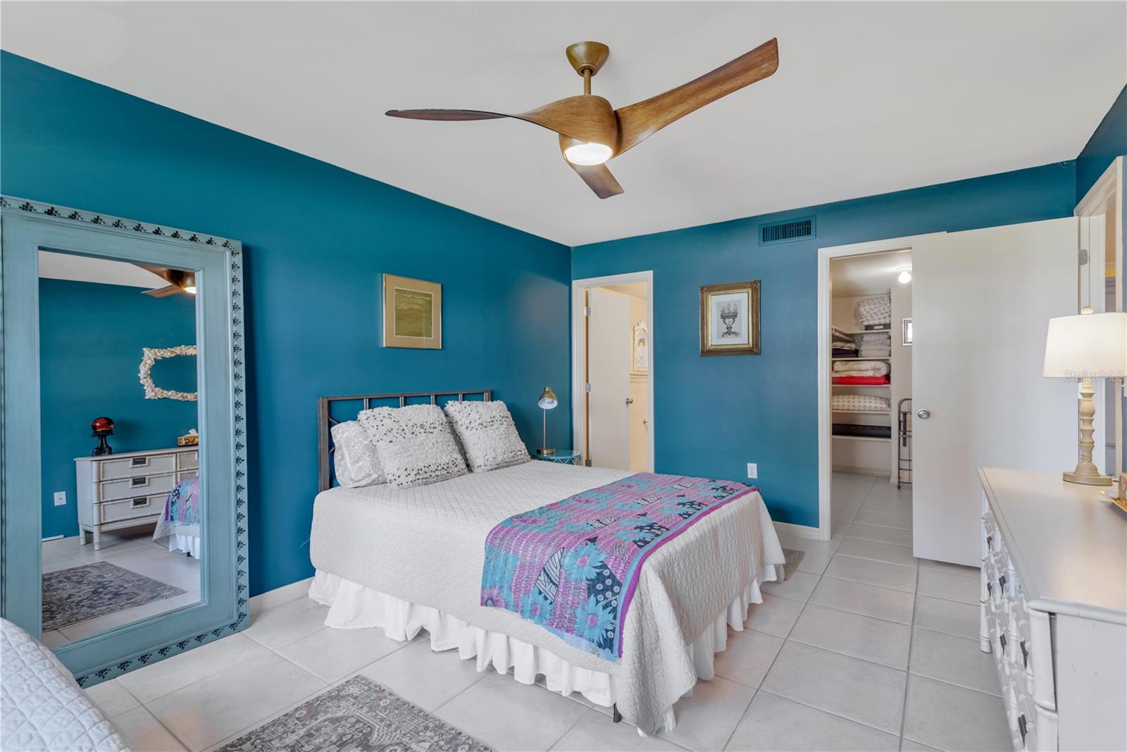 RIVER OAKS SEC B - Residential