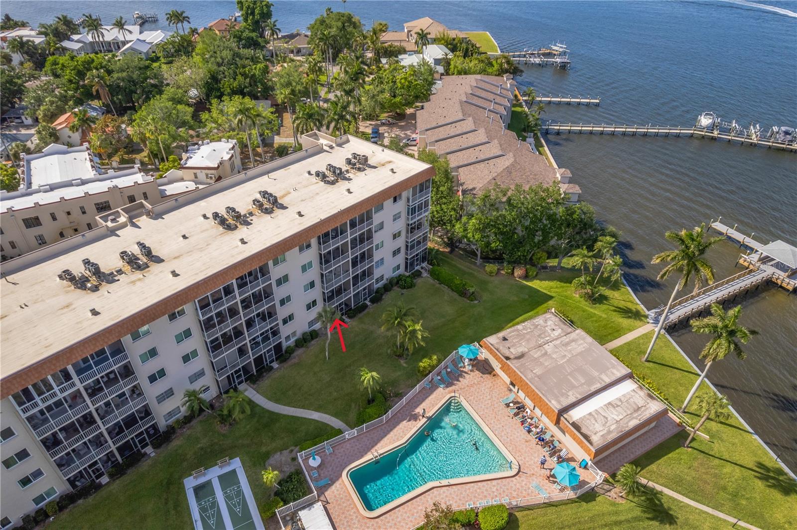 RIVER OAKS SEC B - Residential