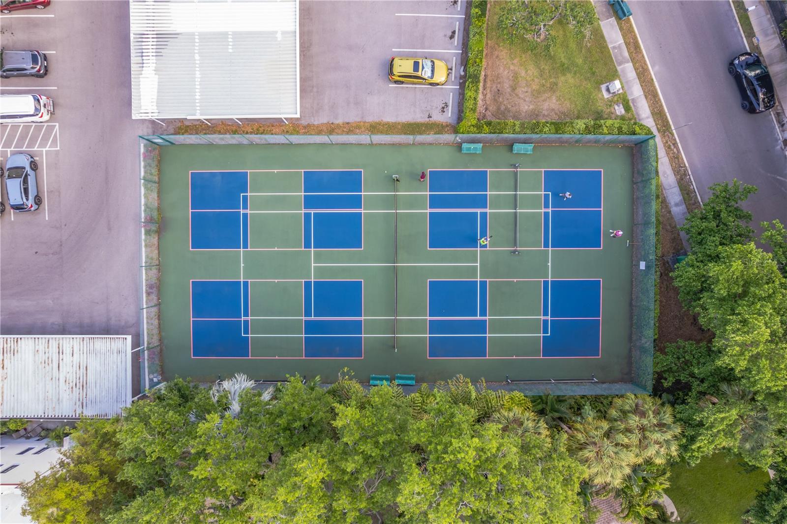 RIVER OAKS SEC B - Residential