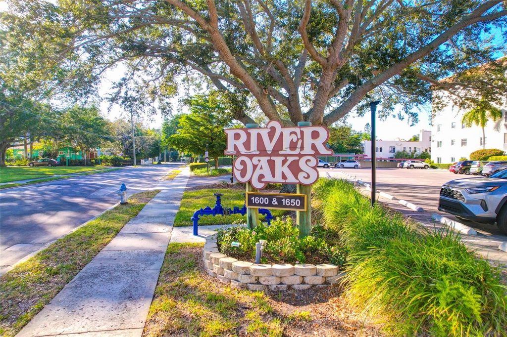 Photo of 1650 1st Avenue W #106B, Bradenton, FL 34205 (MLS # A4687944)