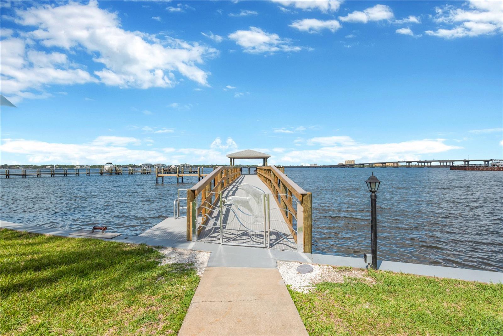 RIVER OAKS SEC B - Residential