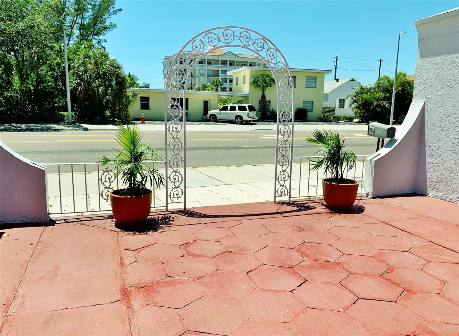 CONEY ISLAND - Residential Lease