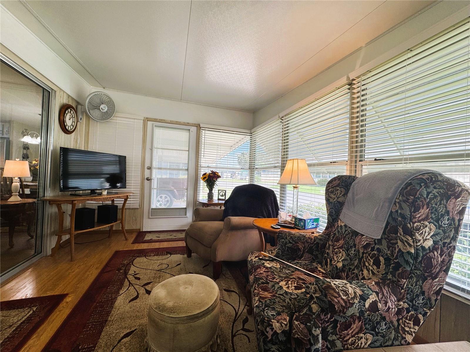 HAWTHORNE AT LEESBURG A COOP - Residential