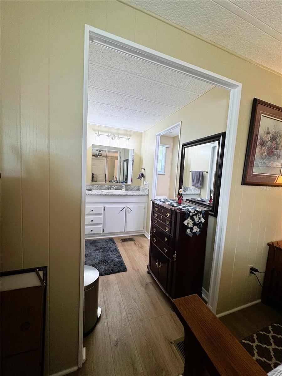 HAWTHORNE AT LEESBURG A COOP - Residential