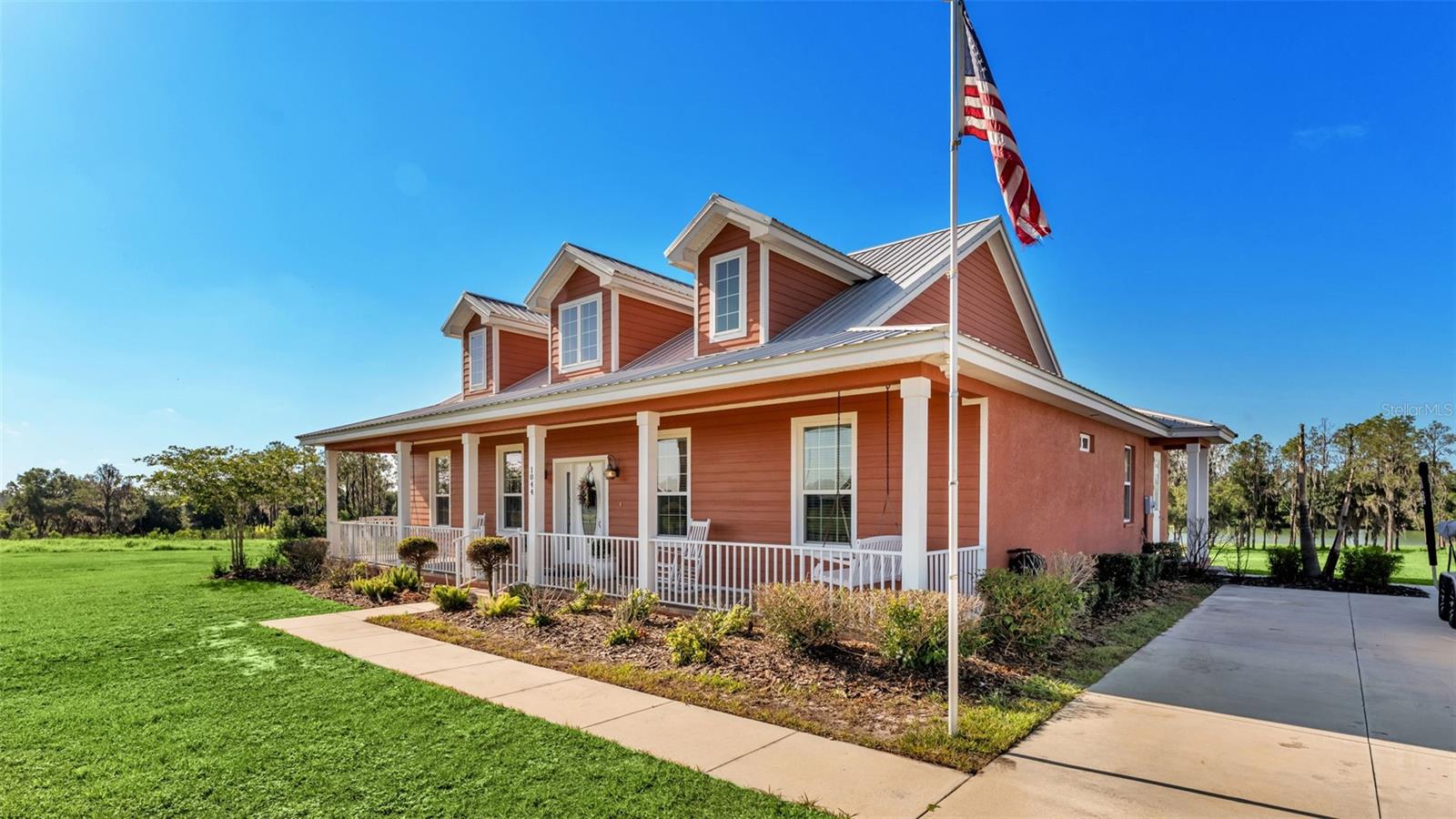 1044 TIMBERS DRIVE