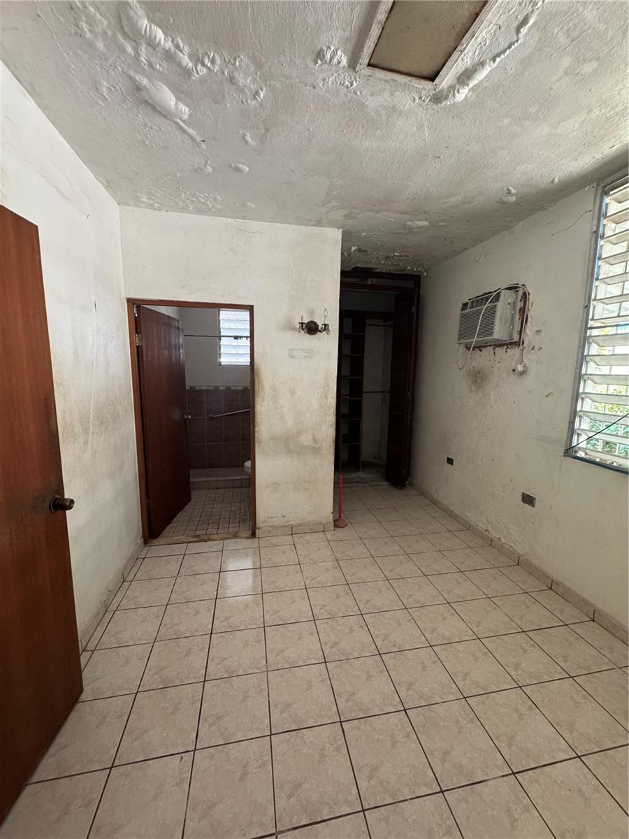 ALTAMESA - Residential