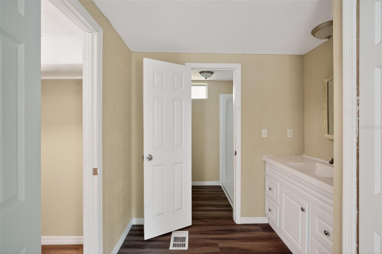 PEACH TREE HILL SUB - Residential