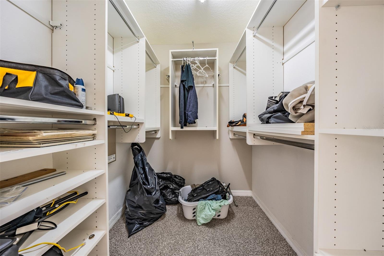 BALLANTRAE VILLAGE 01 - Residential