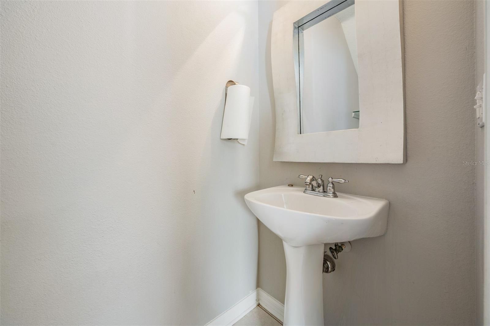 BALLANTRAE VILLAGE 01 - Residential