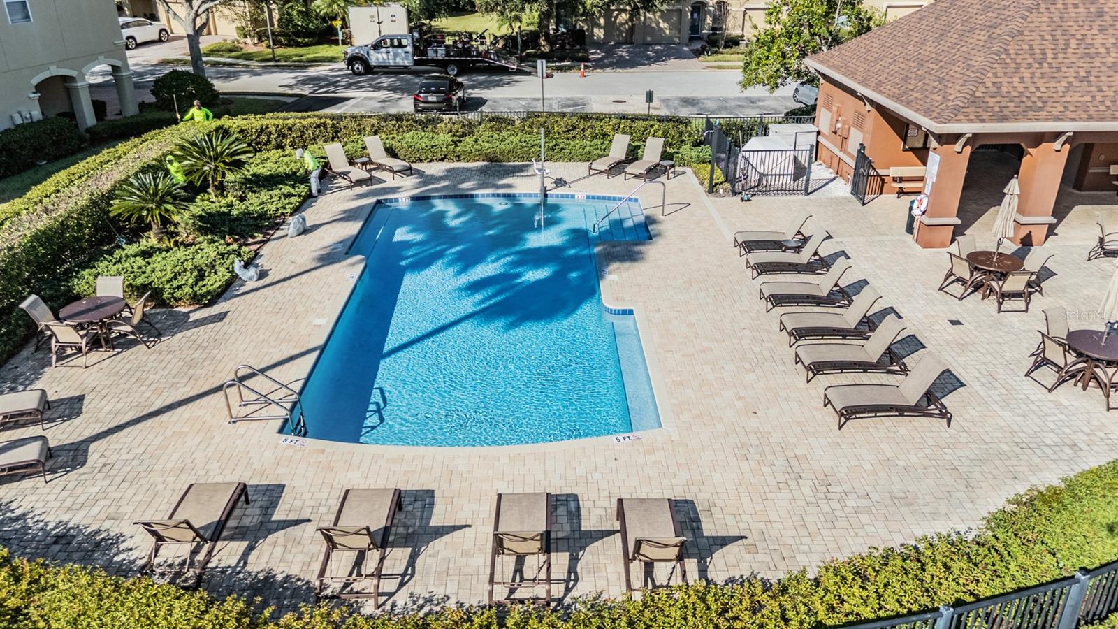 BALLANTRAE VILLAGE 01 - Residential