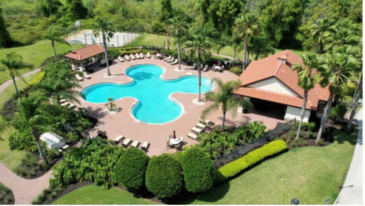 HIDDEN LAKES - Residential