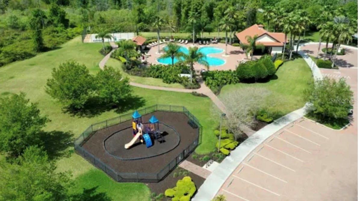 HIDDEN LAKES - Residential