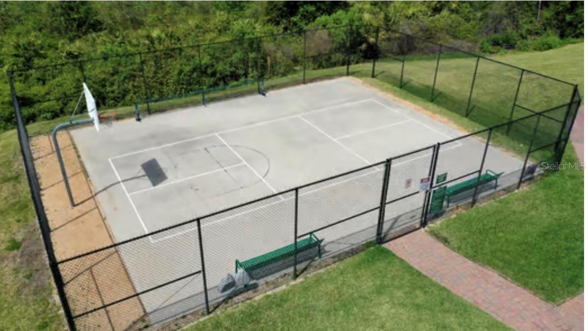 HIDDEN LAKES - Residential