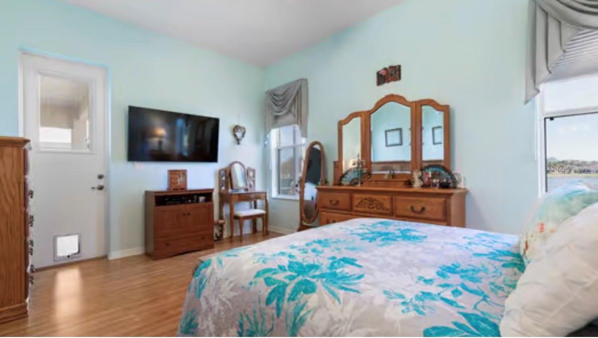 HIDDEN LAKES - Residential