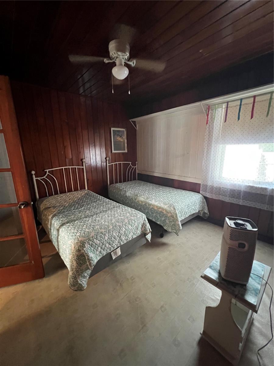 PASADENA GARDENS GULFVIEW SEC BLK 24, LOT 6 - Residential