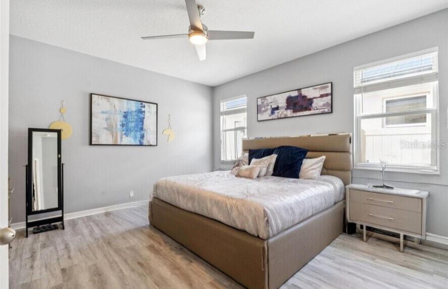 CREEKSTONE - Residential