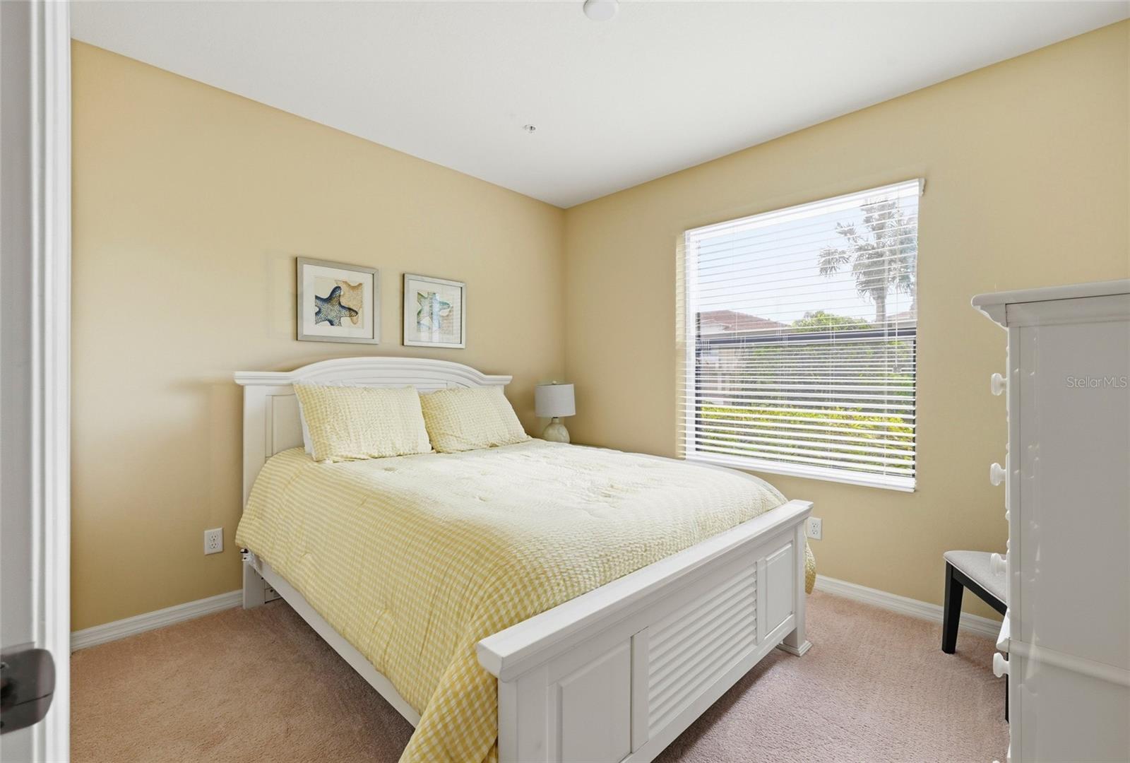 PALMA SOLA TRACE - Residential