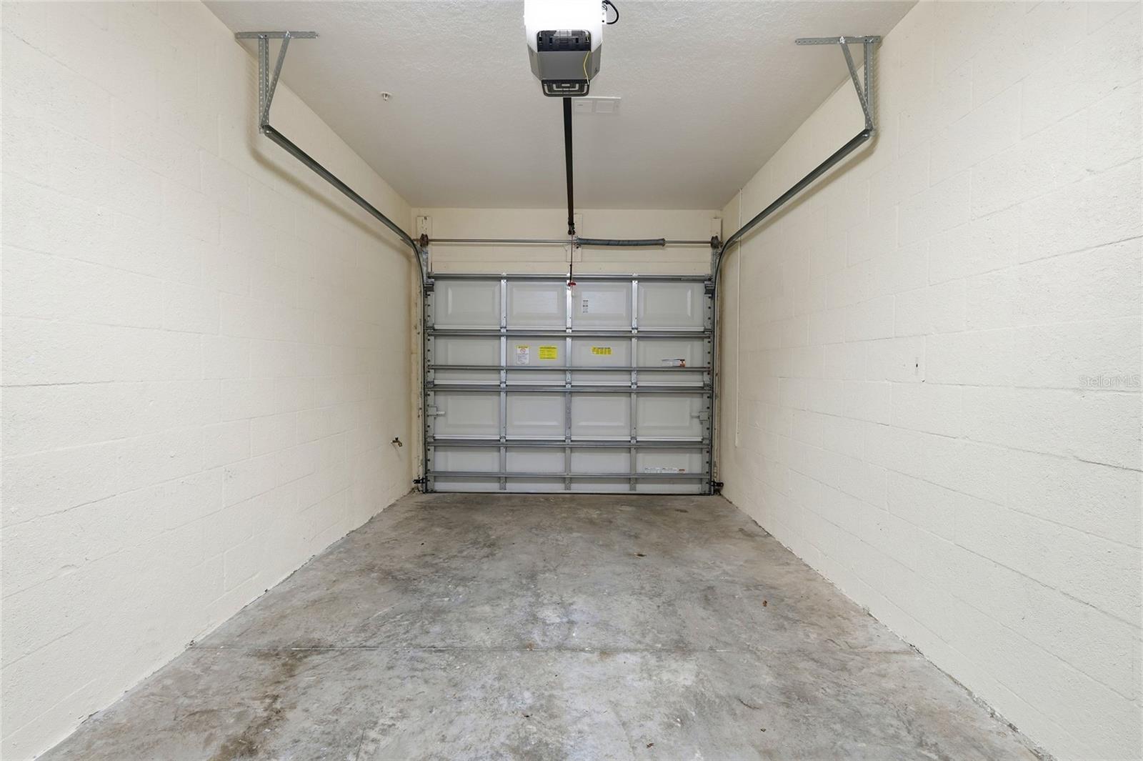 PALMA SOLA TRACE - Residential