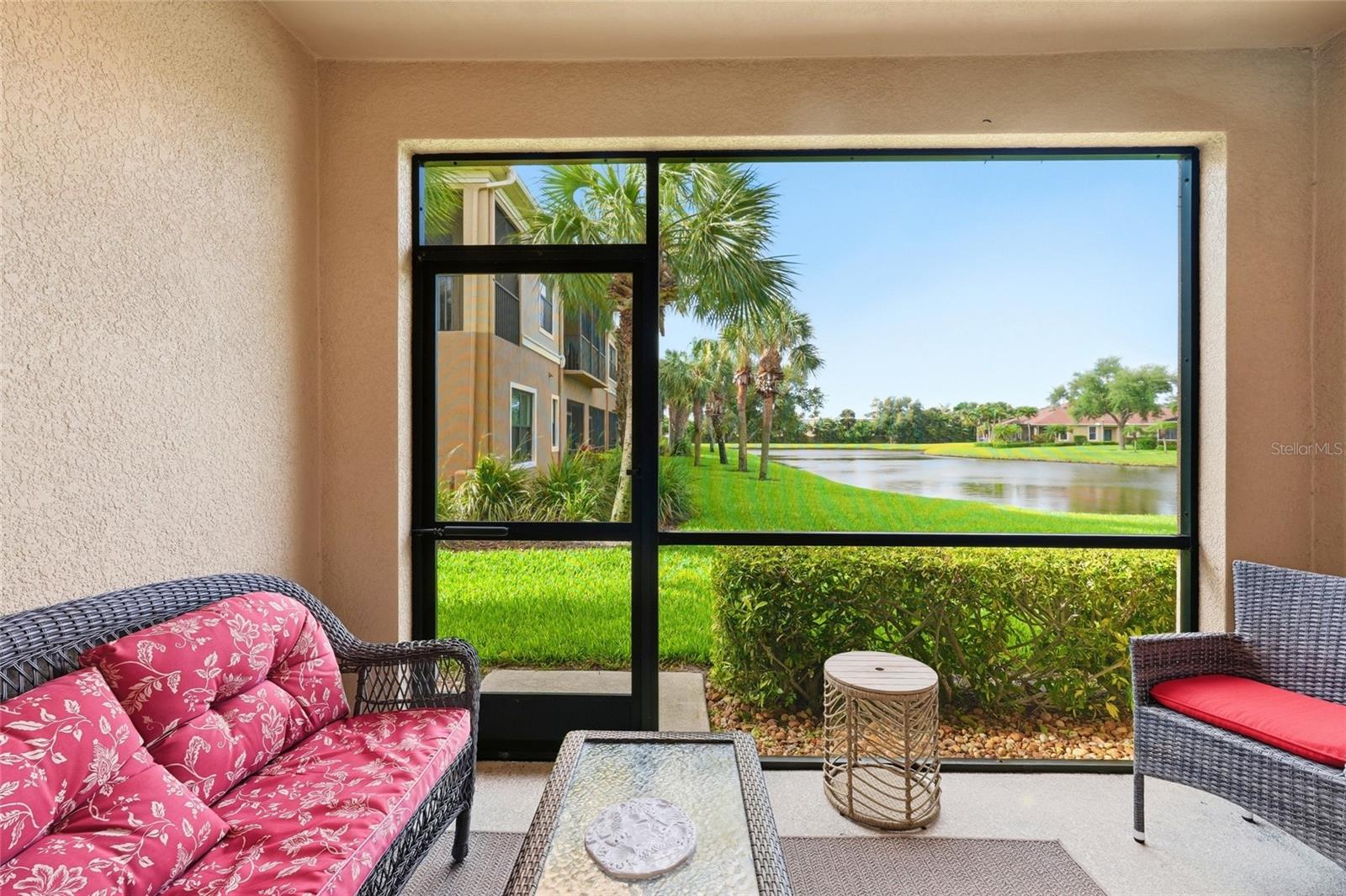 PALMA SOLA TRACE - Residential