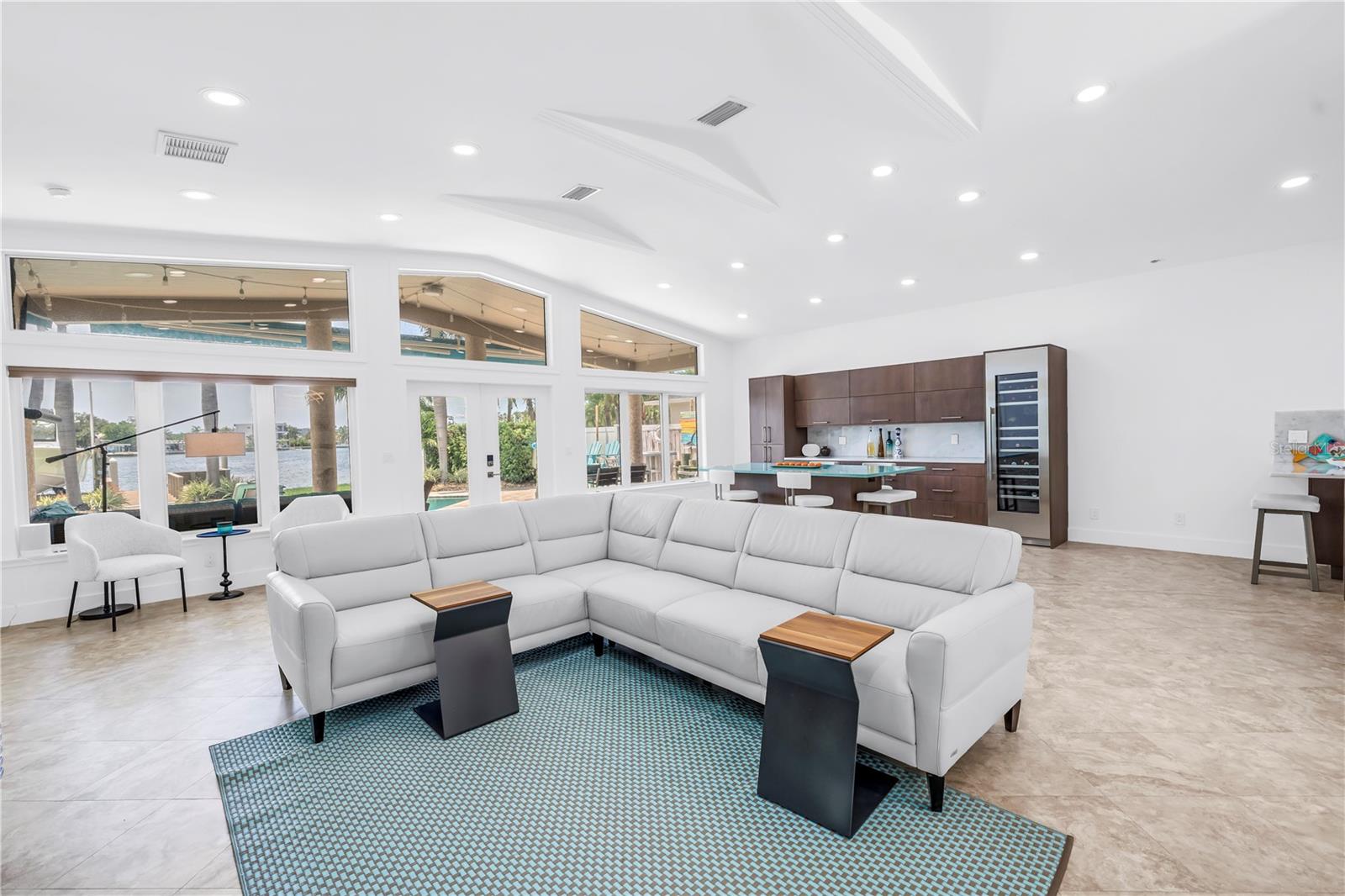 PARADISE ISLAND 1ST ADD - Residential