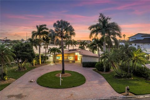 16 TREASURE LANE TREASURE ISLAND FL 33706