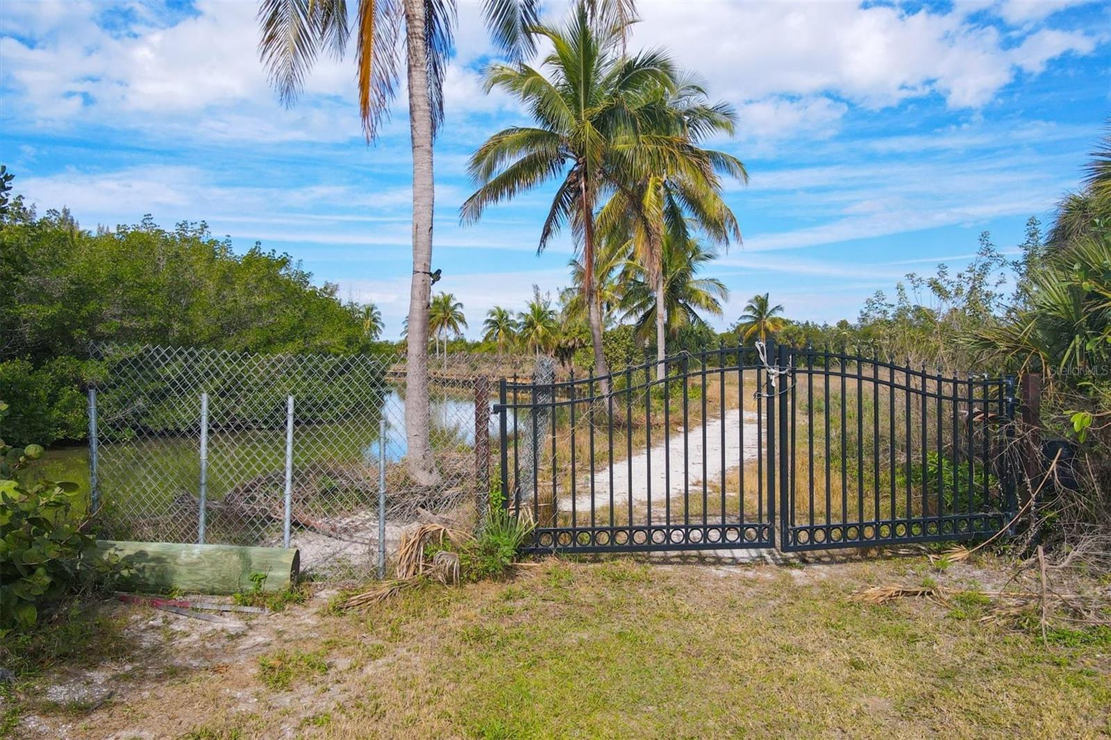 PALM ISLAND ESTATES - Land