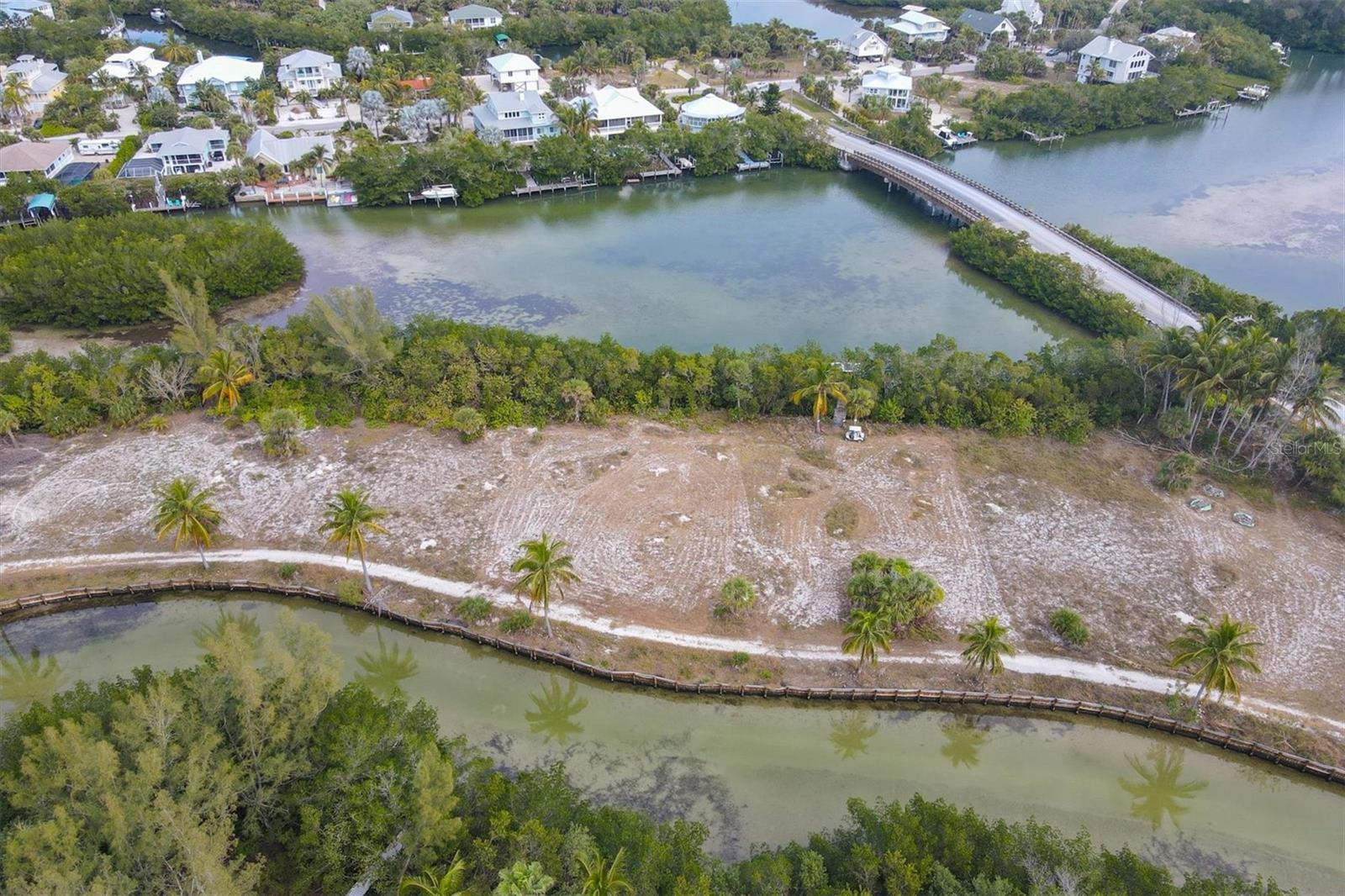 PALM ISLAND ESTATES - Land