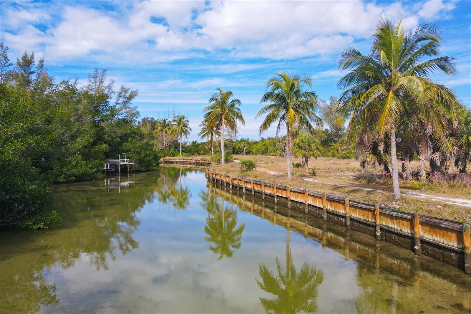 PALM ISLAND ESTATES - Land