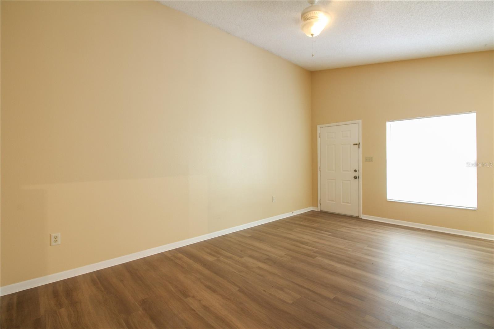 SEVEN ACRES - Residential Lease