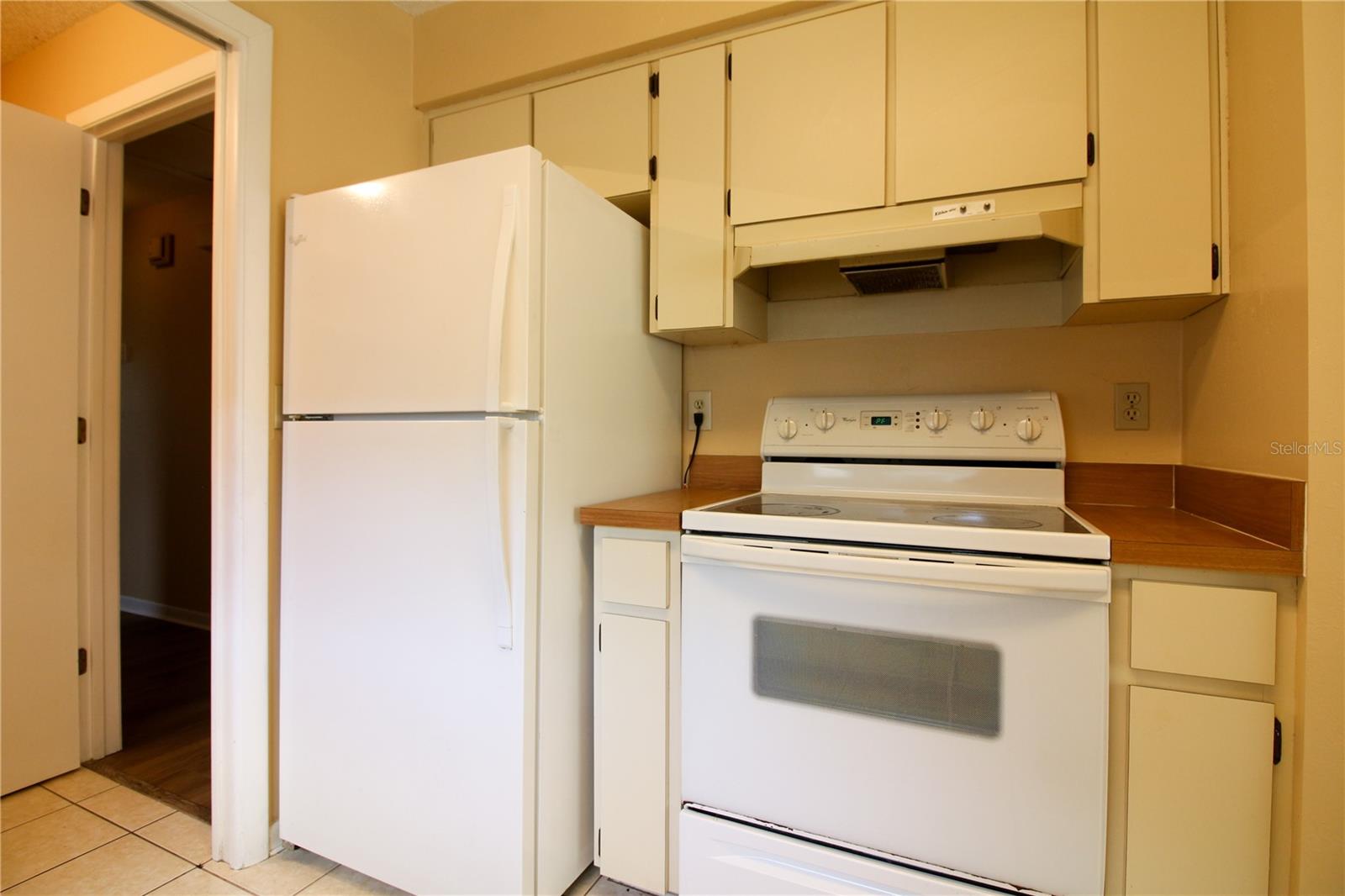 SEVEN ACRES - Residential Lease