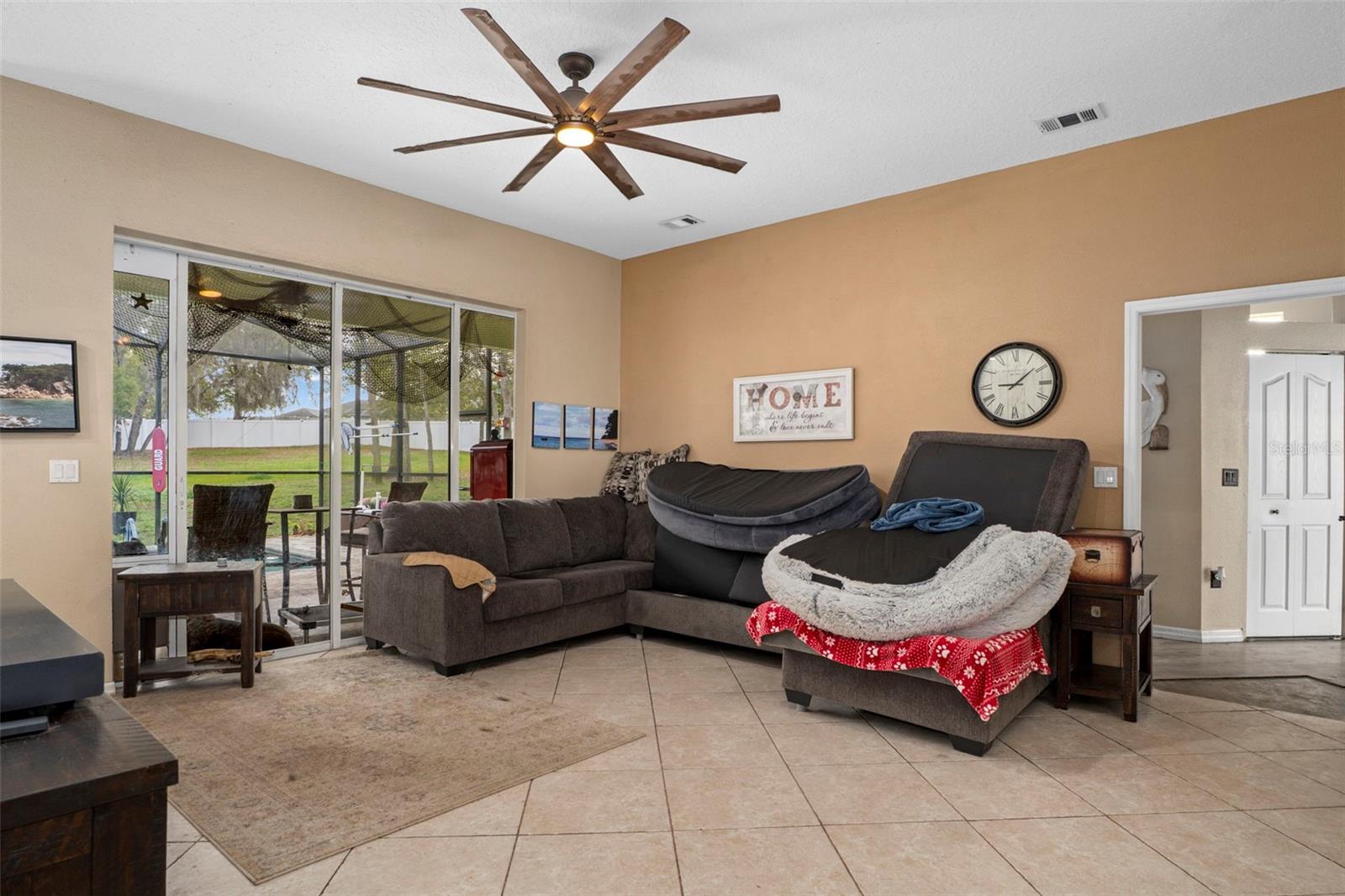 SPRING HILL - Residential