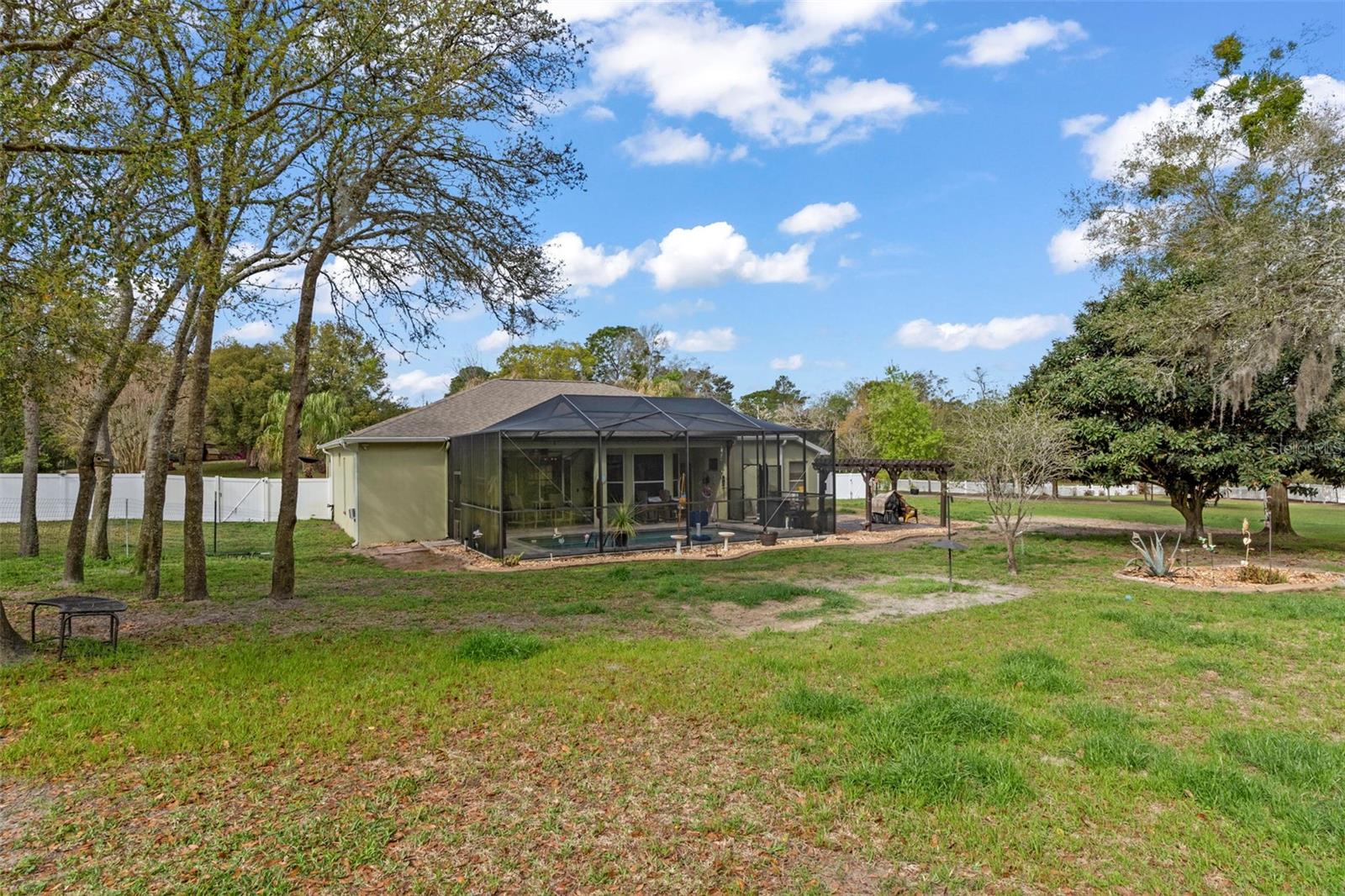 SPRING HILL - Residential